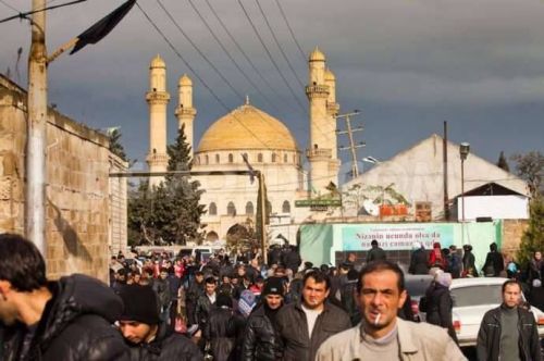 3 Nardaran sakini reanimasiyadadır, sakinlər İmam Hüseyn meydanına cəm olur