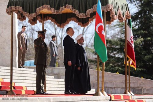 Azərbaycan prezidentinin İranda möhtəşəm qarşılanma mərasimi