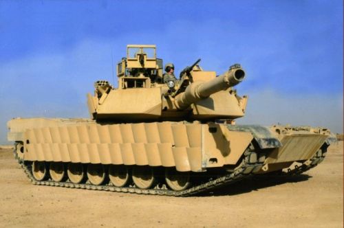 ABŞ Rusiyaya qarşı çoxsaylı “Abrams” tankları və “Apachi” vertolyotları göndərir