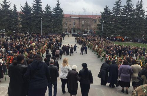 Cəbrayılda öldürülmüş ermənini dəfn etdilər - FOTO