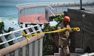 Olimpiada üçün tikilmiş idman qurğusu uçdu: Ölənlər var