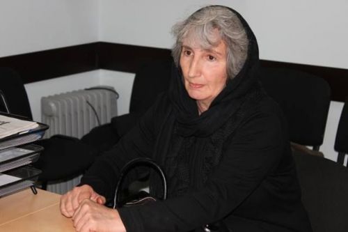 “Üz-gözü qan içində idi, dedi, qorxma, cəsədlərin qanıdır” – Bacısı Allahvedi Bağırovdan danışır 