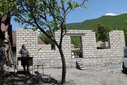 Qarabağ torpağını Şəkiyə aparan şəhidin DASTANI - FOTOLAR