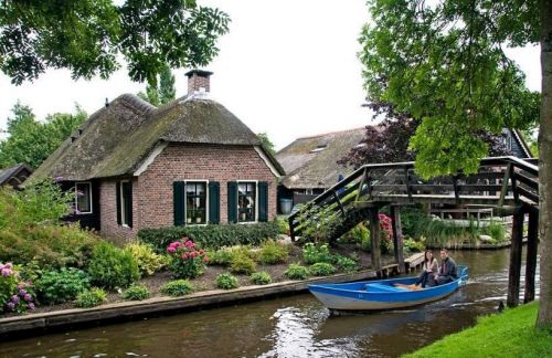 Dünyanın ən məşhur kəndi-Giethoorn