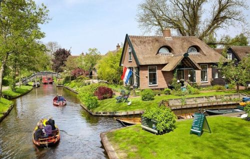 Dünyanın ən məşhur kəndi-Giethoorn