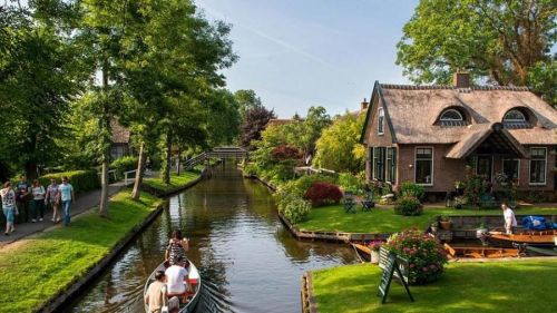 Dünyanın ən məşhur kəndi-Giethoorn