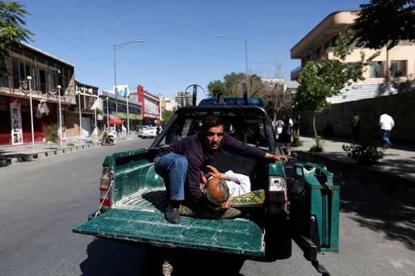 Əfqanıstanın paytaxtı Kabil qana bulandı - FOTO