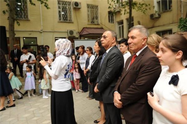 ABŞ Səfirliyi Bakı Amerika Mərkəzinin fəaliyyətinin 10-cu ildönümünü qeyd edib