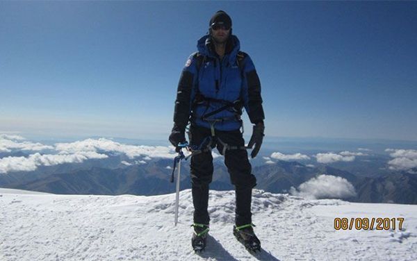 Yoxa çıxan alpinistlər kimdir?