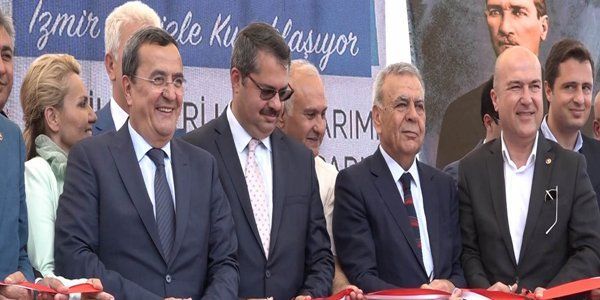 Türkiyənin İzmir şəhərində "Bakı parkı" və abidəsi açılıb - FOTO