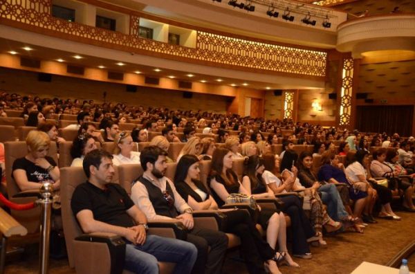 Bakıda məşhur filosof Hakan Mengüçün seminarı keçirilib - FOTOLAR