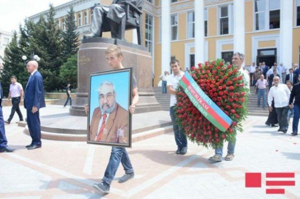 Xəyyam Mirzəzadə II Fəxri xiyabanda dəfn olundu