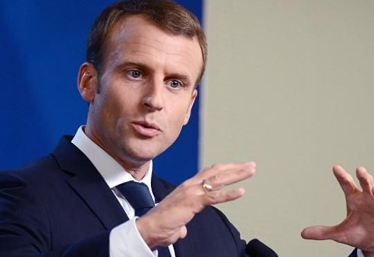 Fransa Prezidenti siyasi partiyalar və həmkarlar təşkilatlarının təmsilçiləri ilə görüşüb Fransa Prezidenti siyasi partiyalar və həmkarlar təşkilatlarının təmsilçiləri ilə görüşüb