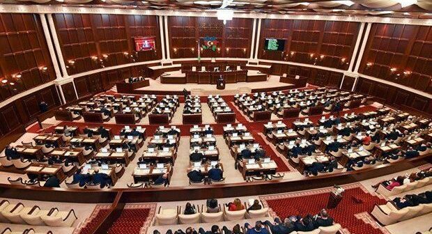 Azərbaycanda dəhşətli olay: Deputatın bacısı oğlunu vurub öldürdülər