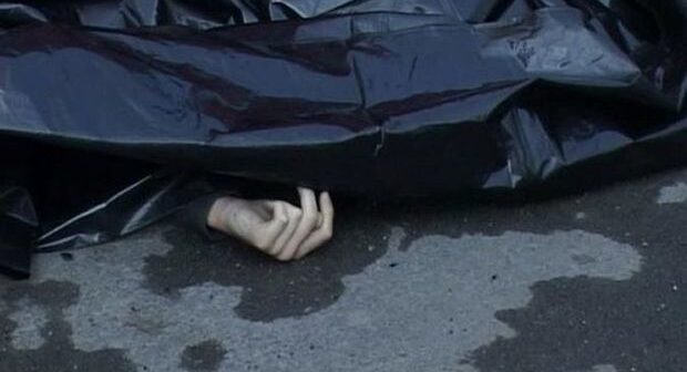 Bakıda 21 yaşlı gənc özünü 18-ci mərtəbədən atdı