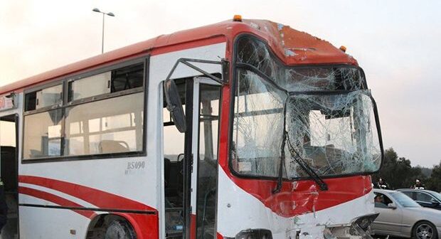 Bakıda iki avtobus toqquşdu: Ölən var