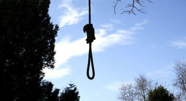 Bərdədə gənc təzə paltarlarını geyinib intihar etdi