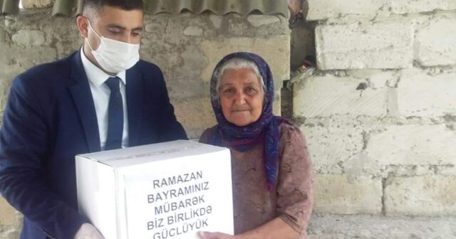 Ucarda Ramazan bayramı münasibəti ilə aztəminatlı ailələrə yardım paylanıldı – DEPUTAT AKSİYANI DAVAM ETDİRİR