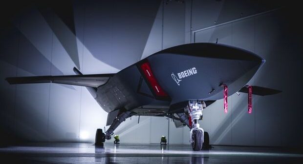 “Boeing” süni intellektə sahib ilk hərbi dronunu təqdim etdi