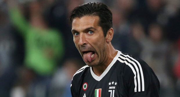 42 yaşlı Buffon daha bir il “Yuventus”da