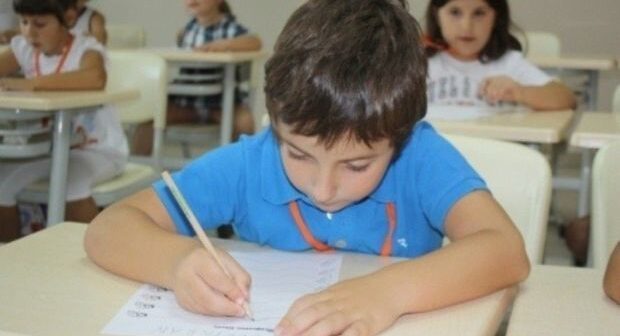 Bu il Bakıda 124 nəfər məktəbin 12-ci sinifini bitirib