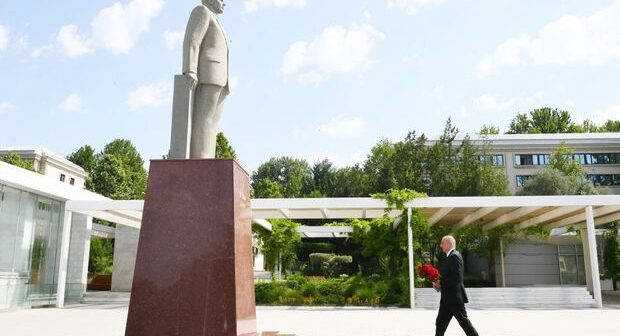 İlham Əliyev Mingəçevirdə – FOTO