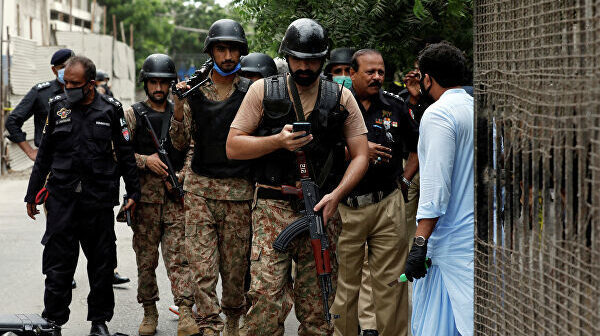 Pakistanda fond birjasına hücum: ölənlər və yaralananlar var – FOTO