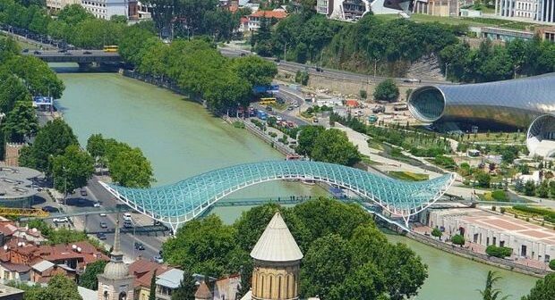 Qonşu dövlət Avropanın ən təhlükəsiz turistik ölkələri arasında