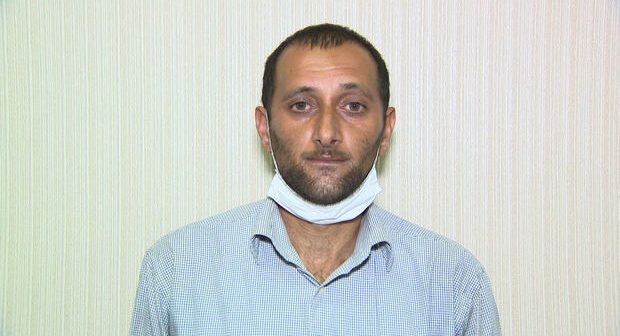 İstixanasında narkotik becərən Bakı sakini tutuldu – FOTO