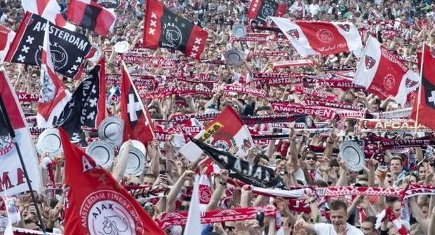 Niderlandda sentyabrın 1-dən azarkeşlər stadionlara buraxılacaq