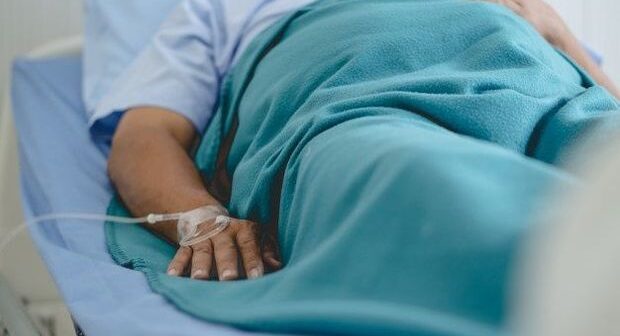 Azərbaycanda alim koronavirusdan vəfat etdi – FOTO