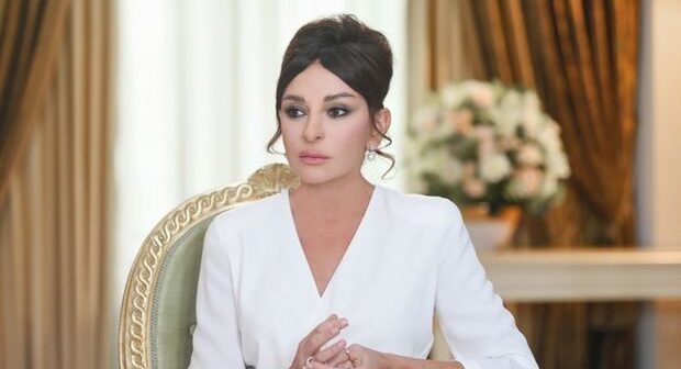 Mehriban Əliyeva koronavirusa yoluxmuş Cavid Paşayevin müalicəsini nəzarətə götürdü