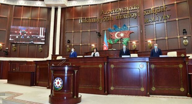 Deputatların tətili pozuldu: İclas olacaq