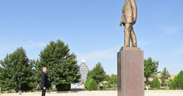 Prezident İlham Əliyev Qobustan rayonuna səfər edib