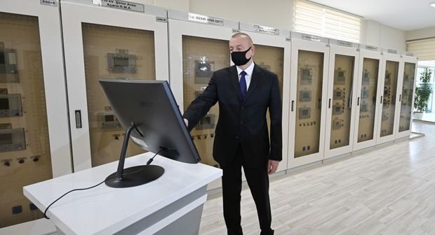 İlham Əliyev Bakıda açılışda – FOTO