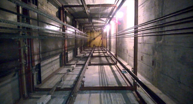 Bakıda dörd uşaq liftdə qaldı