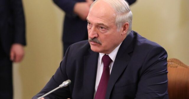 Qərb bizi danışıqlara məcbur etmək istəyir – Lukaşenko