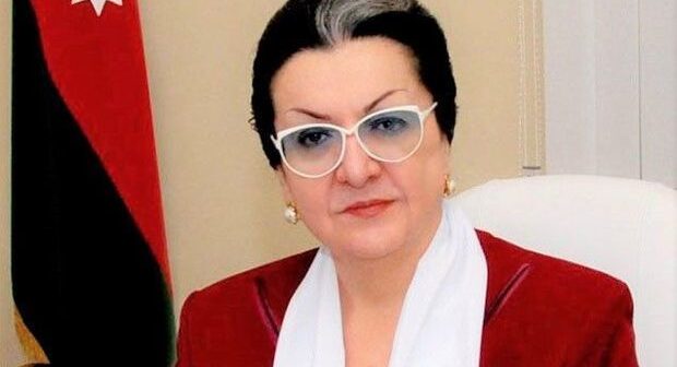 Lalə Şövkətdən xəbər var
