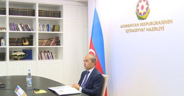 Mikayıl Cabbarov sahibkarlarla onlayn görüş keçirib