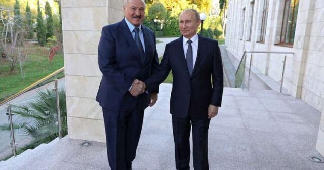 Putin Lukaşenkonu yenidən Belarus Prezidenti seçilməsi münasibətilə təbrik edib