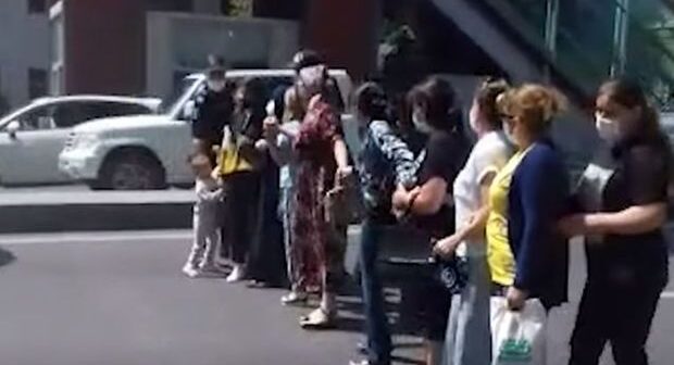 Bakıda qadınların yolu bağlamağa cəhd etməsi ilə bağlı AÇIQLAMA