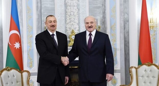 İlham Əliyev Aleksandr Lukaşenkoya zəng etdi