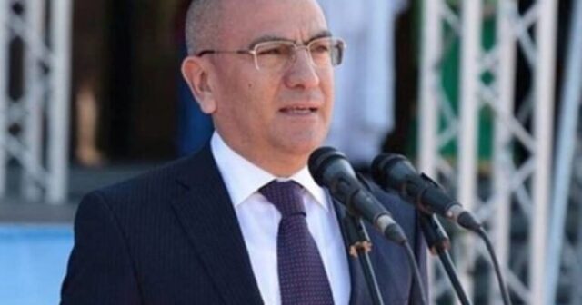 İcra başçısı karantin qaydalarını pozaraq, içki məclisi təşkil etdi – FOTOLAR