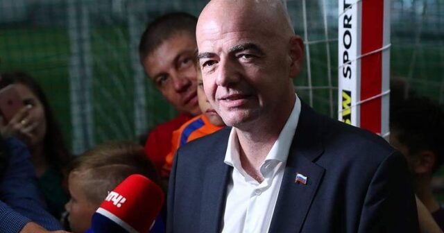 FİFA prezidenti istintaq müddətində vəzifəsində qalacaq