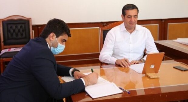 Mahir Abbaszadə seçicilərlə növbəti videoqəbul keçirdi – FOTO
