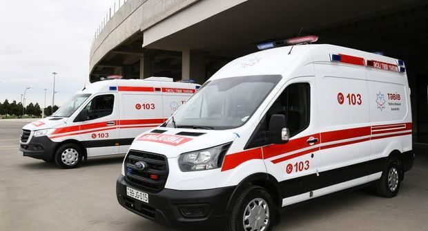 Naxçıvana yeni ambulanslar verildi