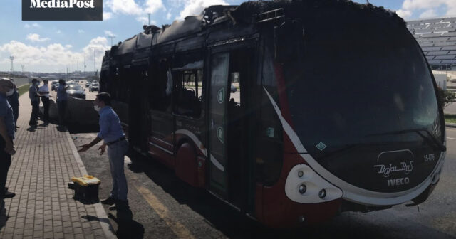 Bakıda yanan “BakuBus”dan yeni görüntülər – V