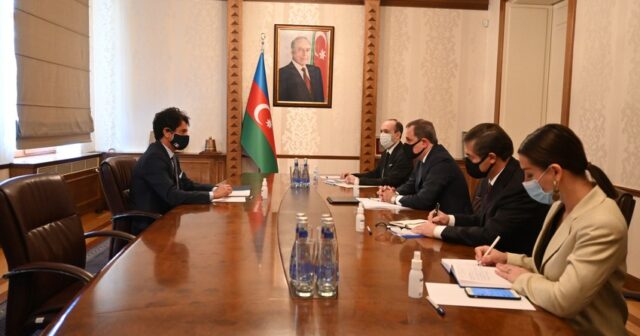Ceyhun Bayramov İtaliya səfiri ilə görüşüb