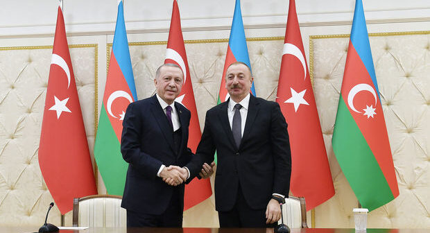 Yenilənməkdə olan dünyaya YENİ MESAJ