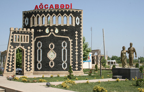 Düşmən Ağcabədini atəşə tutur – RƏSMİ